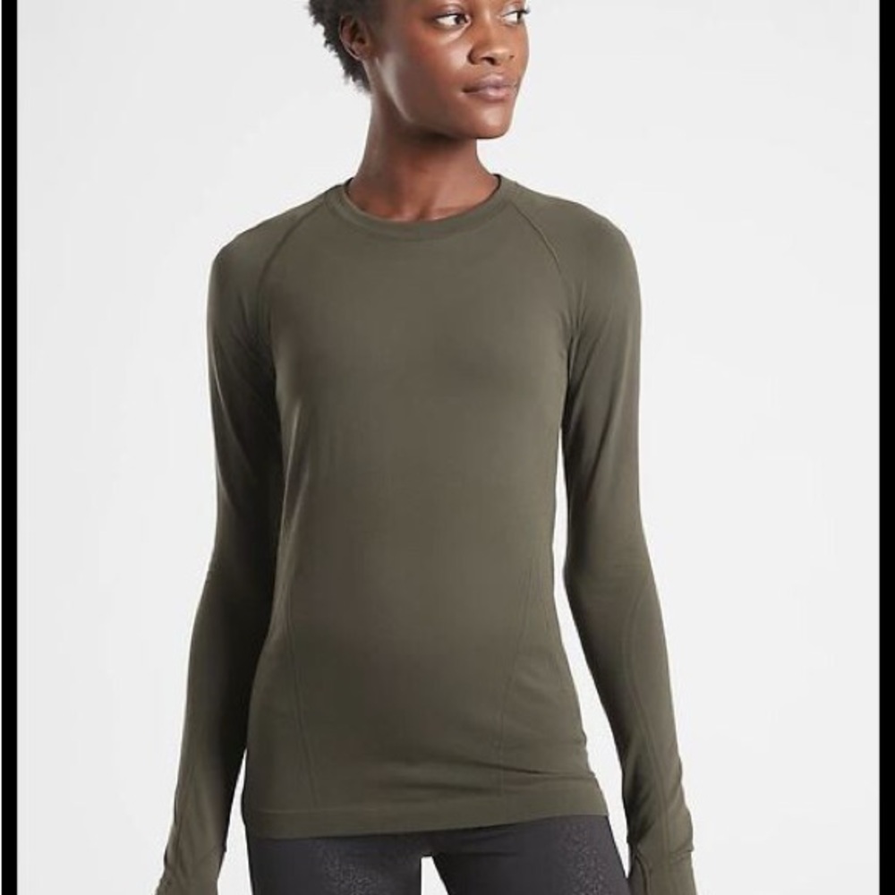Athleta Ancient Forest Green Long Sleeve Women's Tee